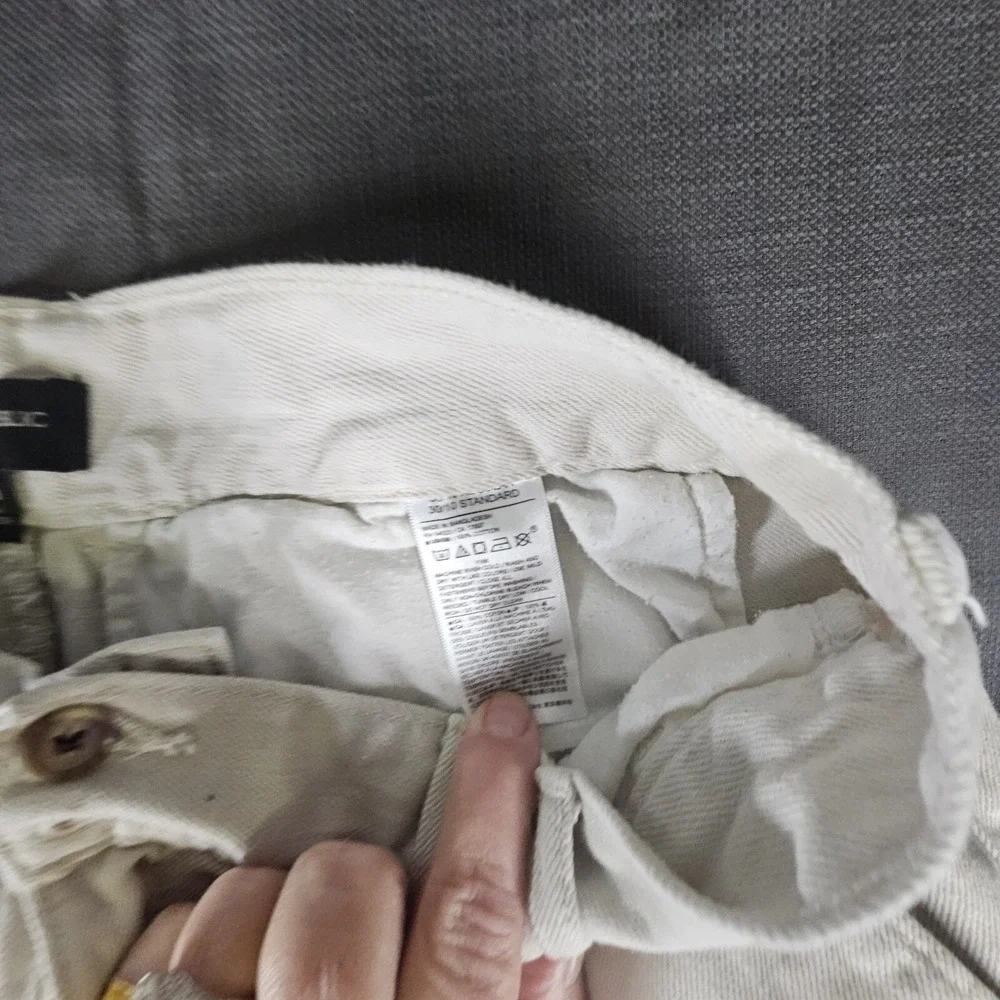 Banana‎ Republic Lou Ultra High Rise Cream Cargo Pants Women's Size  30/10